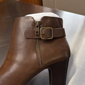 Elegant Brown Ankle Booties with Buckle Detail